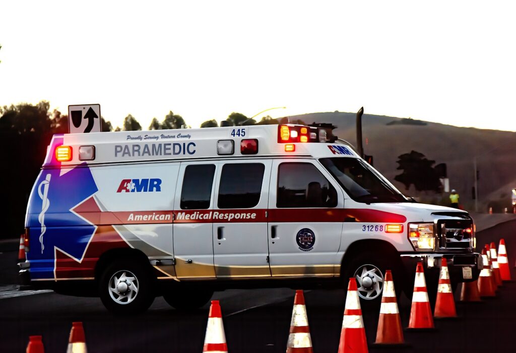 ambulance, cones, emergency-4347620.jpg